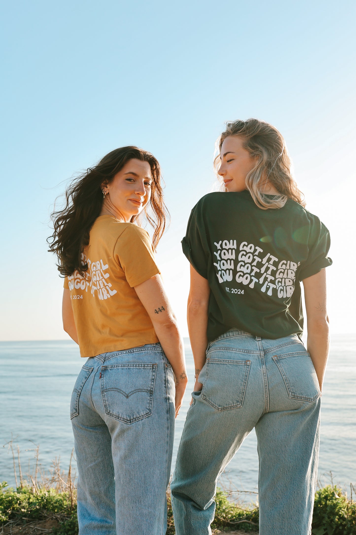 FOREST GREEN - GROOVY T