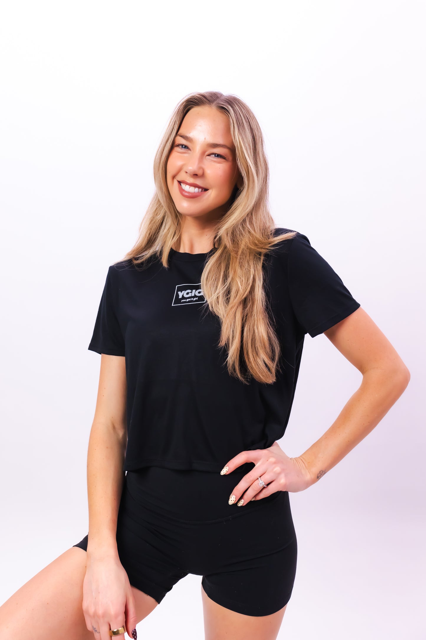 BLACK BOX LOGO YGIG FLOW TANK