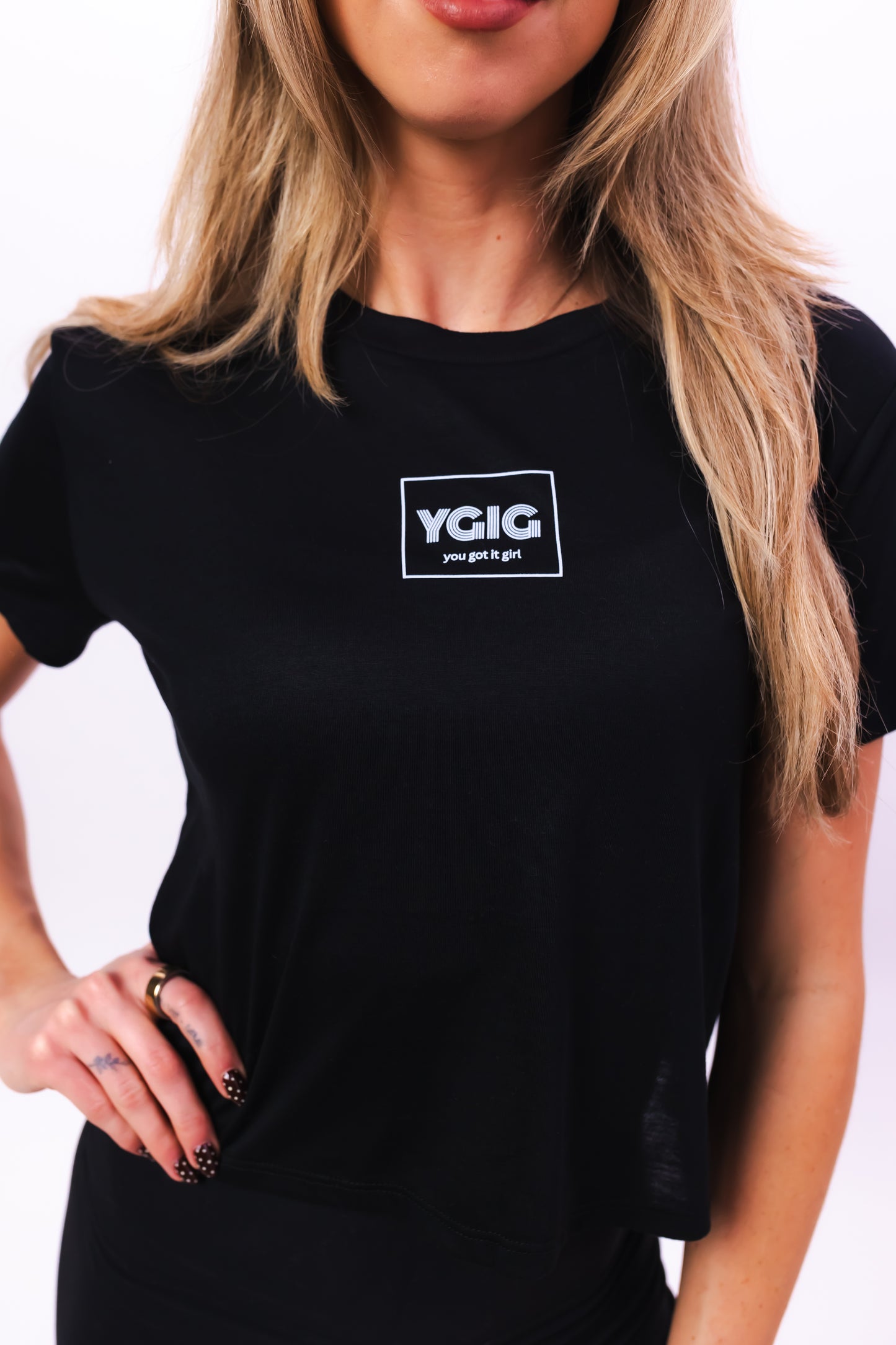 BLACK BOX LOGO YGIG FLOW TANK